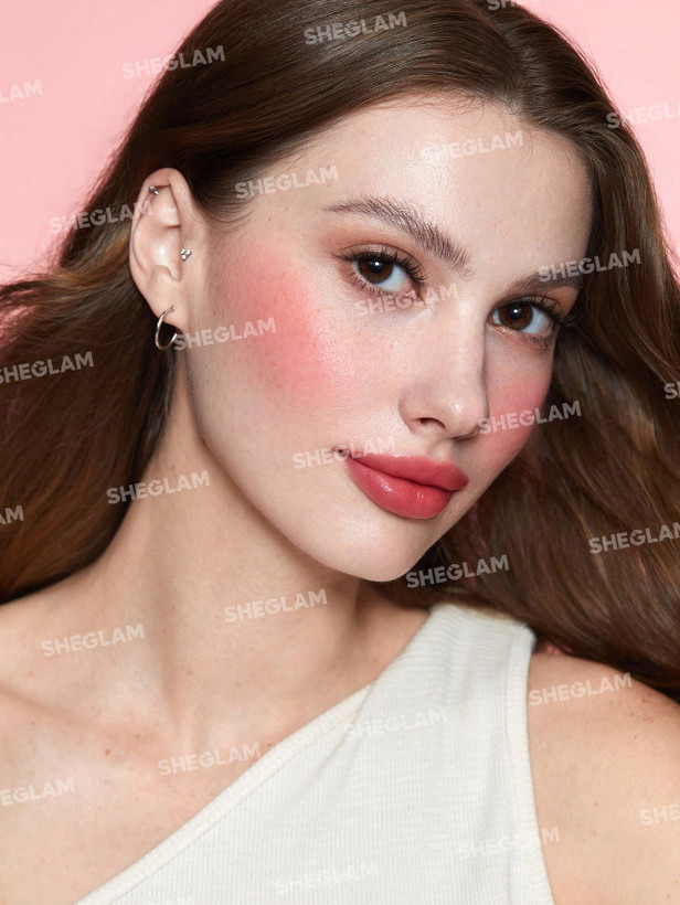 رژگونه و رژلب فضایی شیگلم