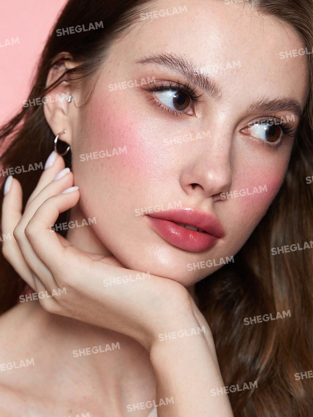 رژگونه و رژلب فضایی شیگلم